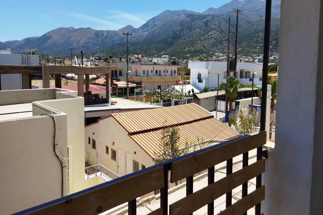 Cleo Rooms 250M From The Beach Малиа Экстерьер фото